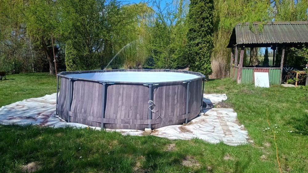 Basen bestway  427 cm średnica; pompa bestway
