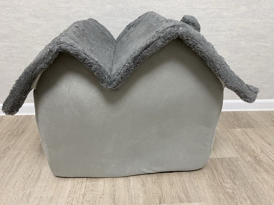 Будиночок для котика або песика, новий