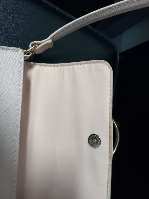 Carteira pequena de mulher