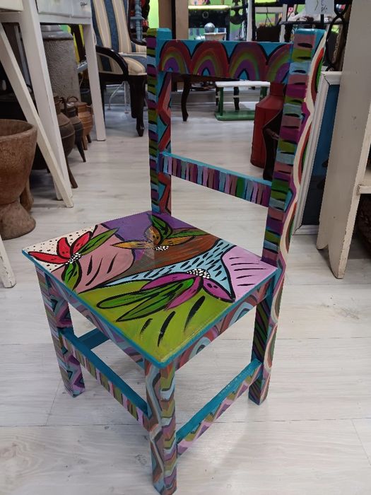 Cadeira Madeira Desing e Pintura