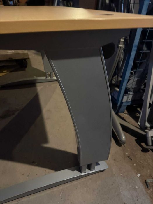 Biurko 140x80 buk biurka stół stoły  biuro dom szkoła