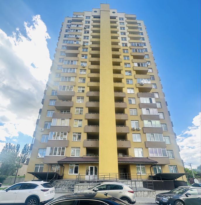 Продаж 1-к квартири 48 м² з кухнею-студією, ремонтом та ГЕНЕРАТОРОМ в ЖК "Сонячний"!