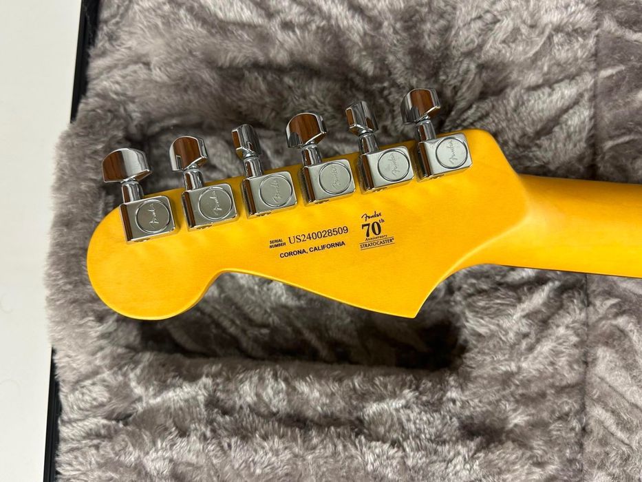 Акція! 2024 Fender American Professional II Stratocaster Limited Edition (New, 1490$)