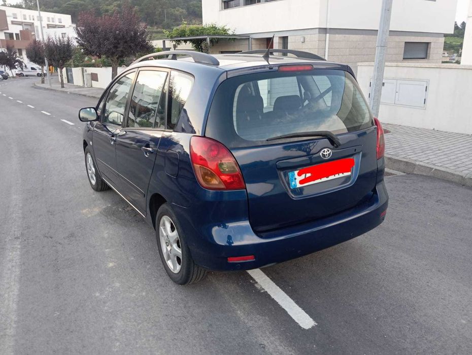 Toyota Corolla Verso — fotografia 5
