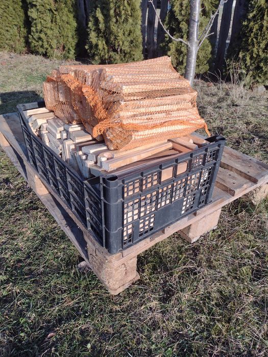 Drewno opałowe kominkowe suche