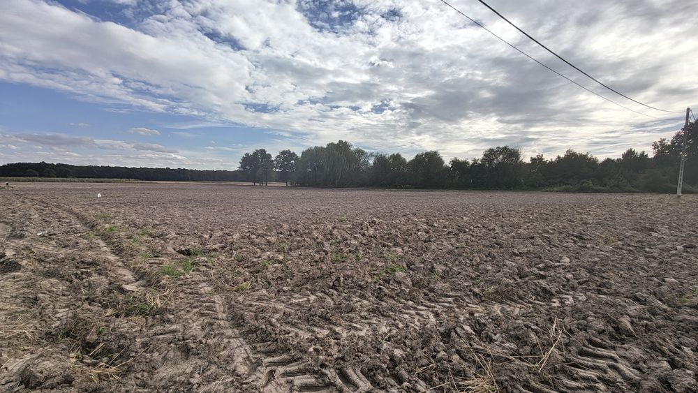 Sprzedam działkę budowlaną 1210m z WZ 8 km od Pleszewa