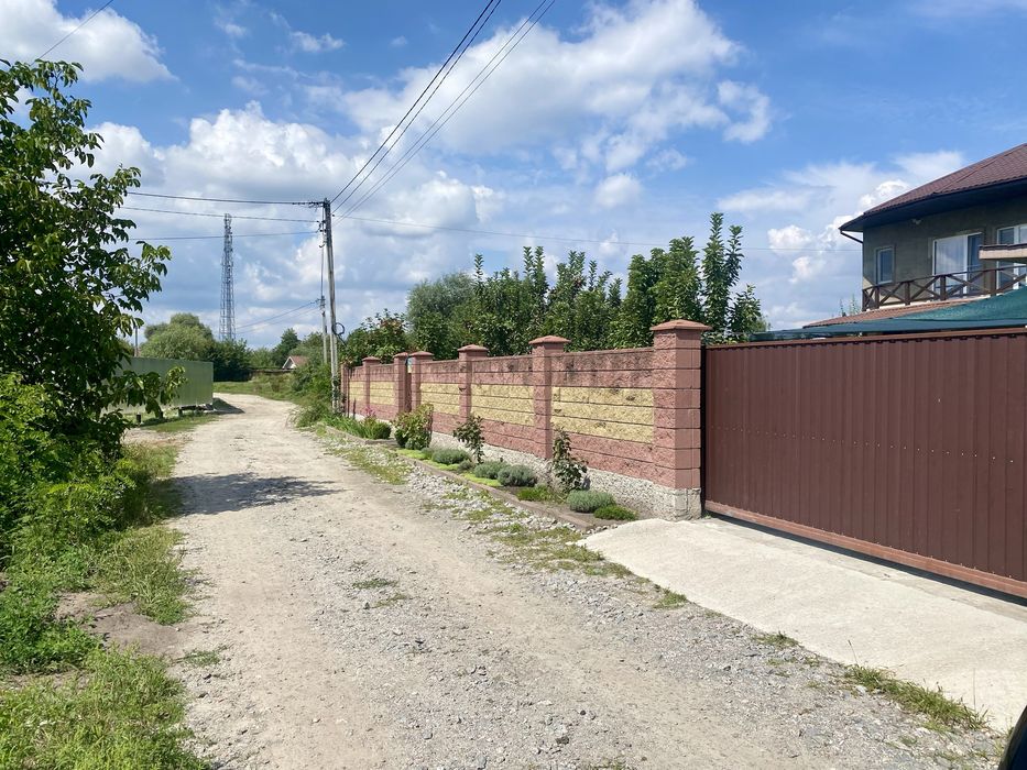 Продаж 8 сот. Гнідин (центр)