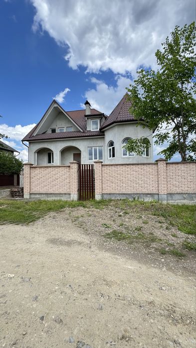 Продаж будинку в с Угорники