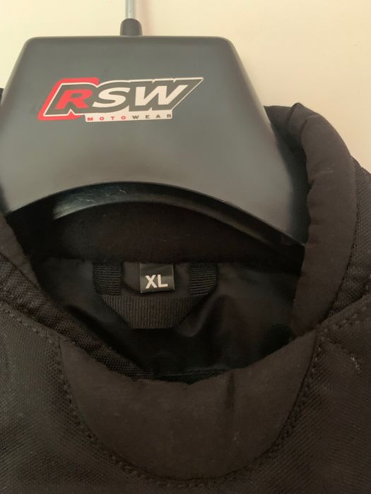 Blusão RSW Novo XL Senhora mas veste M/L, motoqueiro com proteção