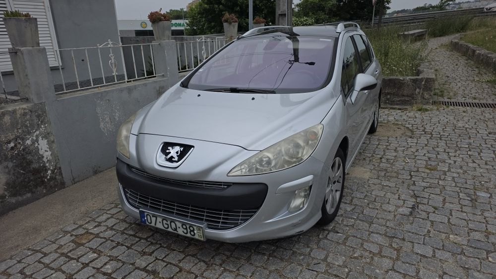 Peugeot 308 SW 1.6 HDi (2010) – Teto Panorâmico