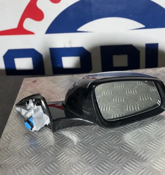 Espelho Retrovisor Direito BMW 118D F40 Ano 2023