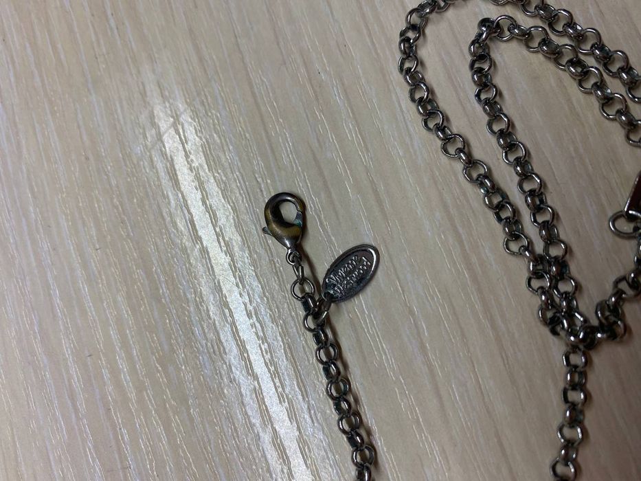 Підвіска Vivienne Westwood