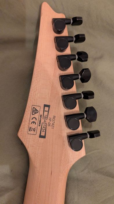Gitara elektryczna 7 strunowa Ibanez RG 7421