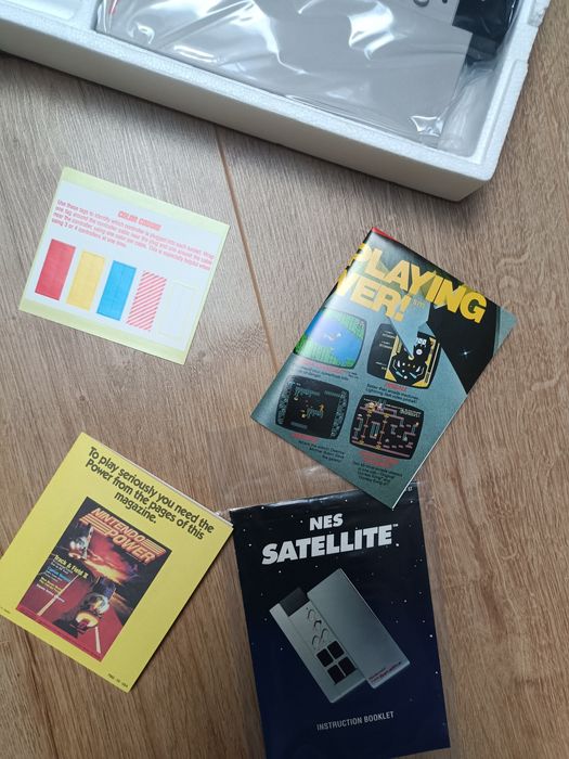 Nintendo NES Satellite - Novo