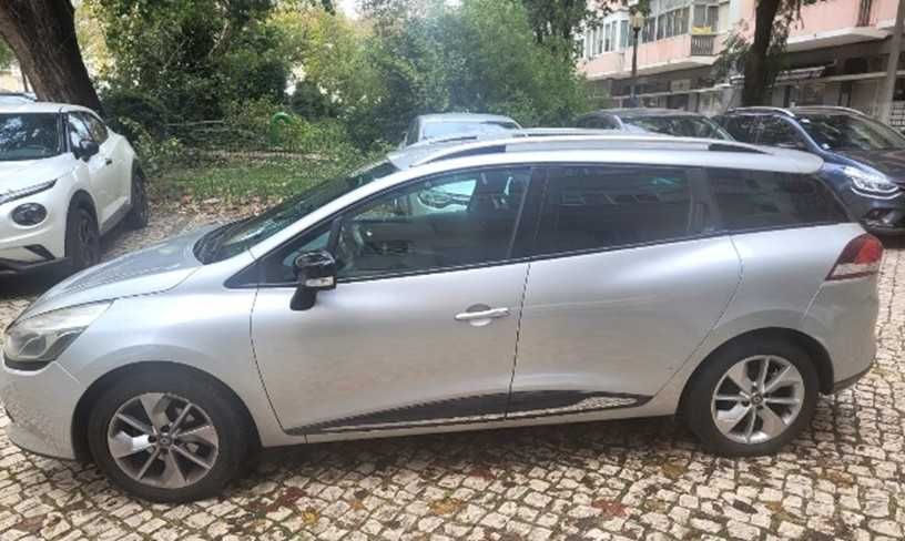 Imperdível! Venda particular de um Clio 2016 em excelentes condições.