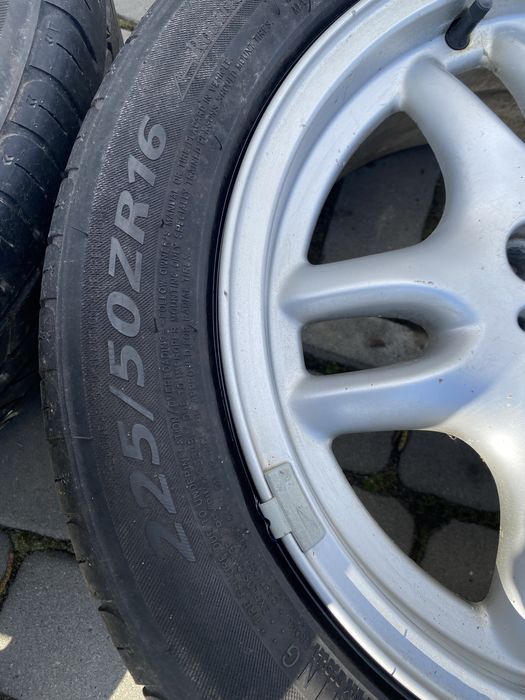 Alu.Felgi bmw 16 cal