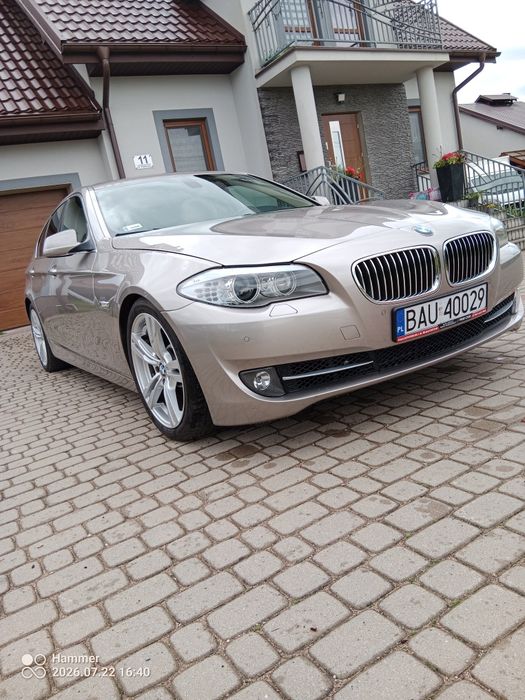 BMW f 10 3.0 benzyna