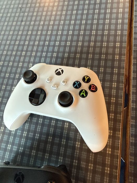 2 Comandos XBOX Series S (DEFEITO)
