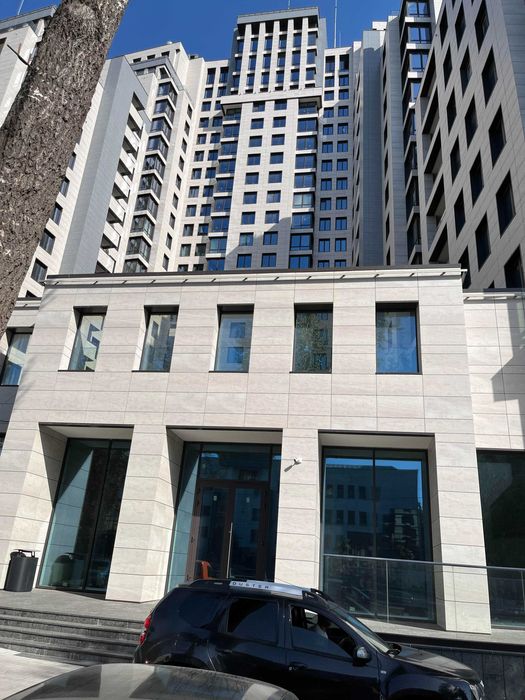 Оренда центр Ресторан, медична клініка, салон, шоу-рум, магазин, офіс