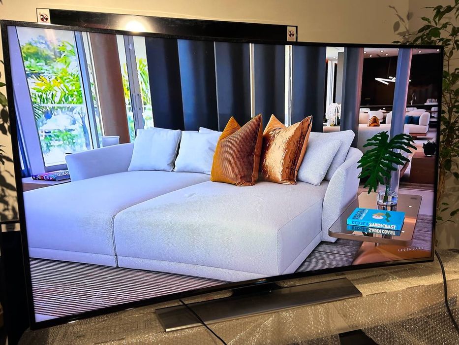 9 Серія, Перміум 4K вигнутий ТВ 55” 65” Samsung 55HU9000, 65HU9000