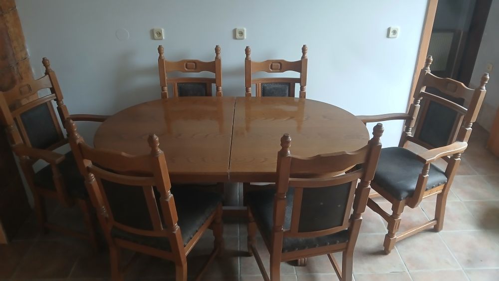 Stary Ładny Stół z krzesłami  dębowy