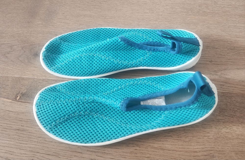 Super buty do wody Decathlon Aquashoes. R. 32-33. Stan idealny.