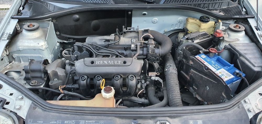 Renault Clio 1.2 Ano 2000