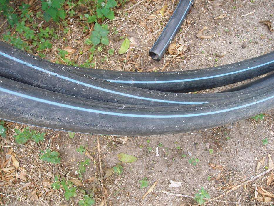 80m de mangueira 2 polgadas e meia 10kg de pressao nova para furo