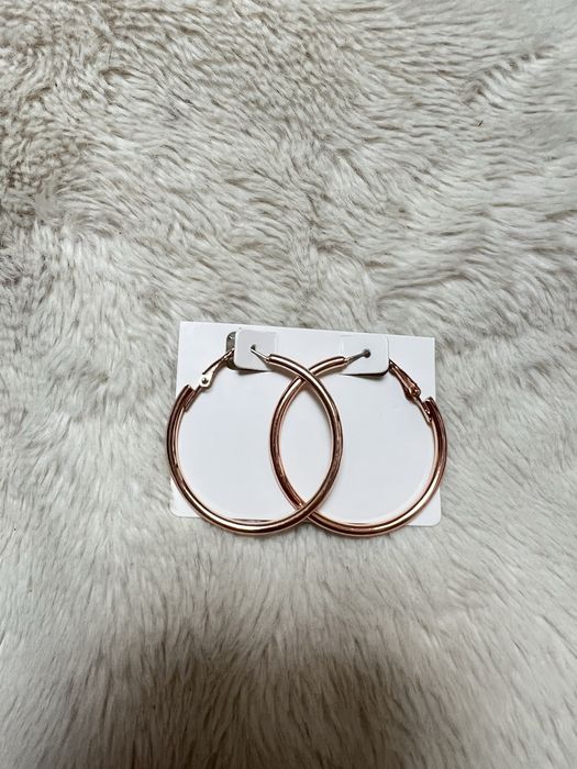 Kolczyki koła w kolorze rose gold