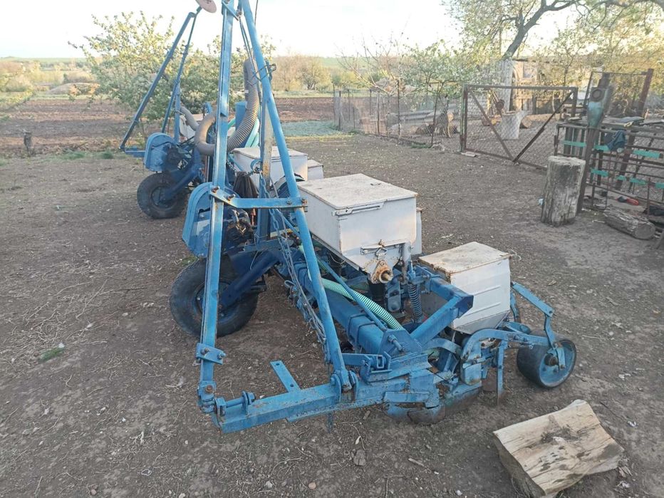 Продам сівалку шланги нові диски нові