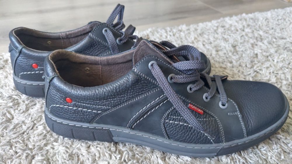 Продам туфли 45 размер