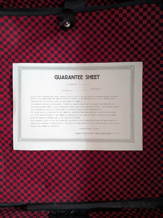 Máquina de escrever Maritsa 12
