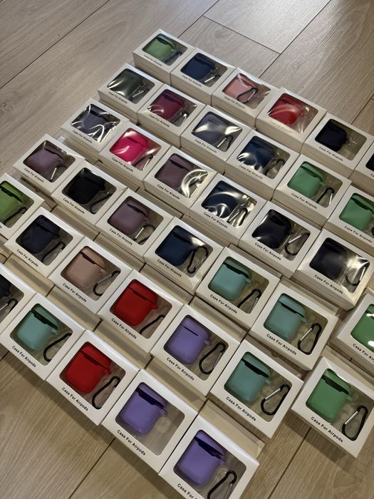 Лот чохлів на AirPods 1/2 38 штук