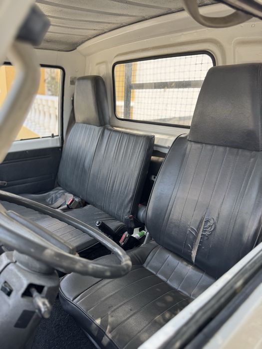 Mazda EE2200 PickUp