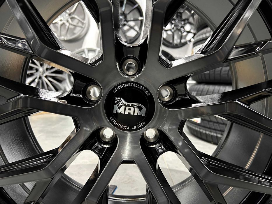 18 Felgi 5x120 MAM RS4 et35 BMW F10 F11 F30 F31 F36 E90 E91 E46 T7 GMB