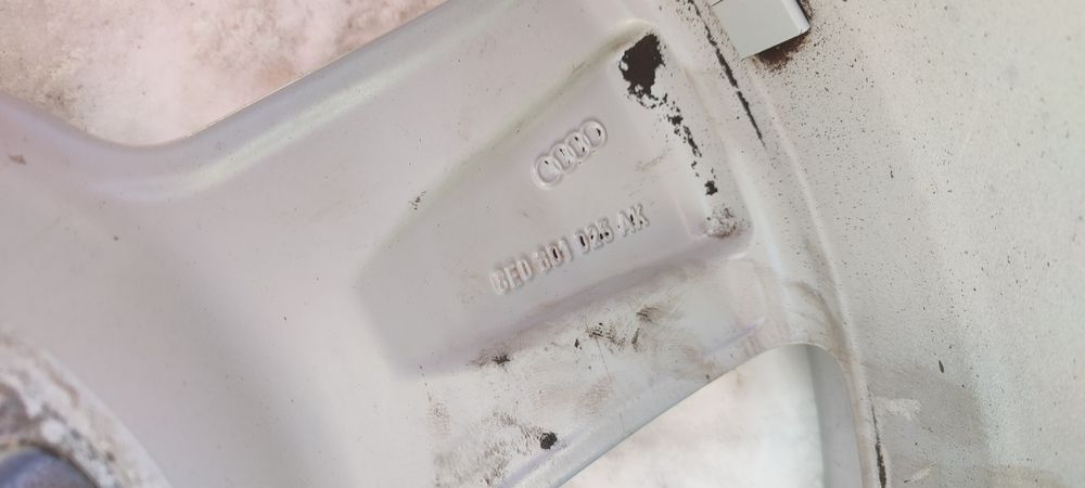 Диски 5 112 R18 Ауді Et 43 8j титани r18 5/112 Skoda  Volkswagen Audi