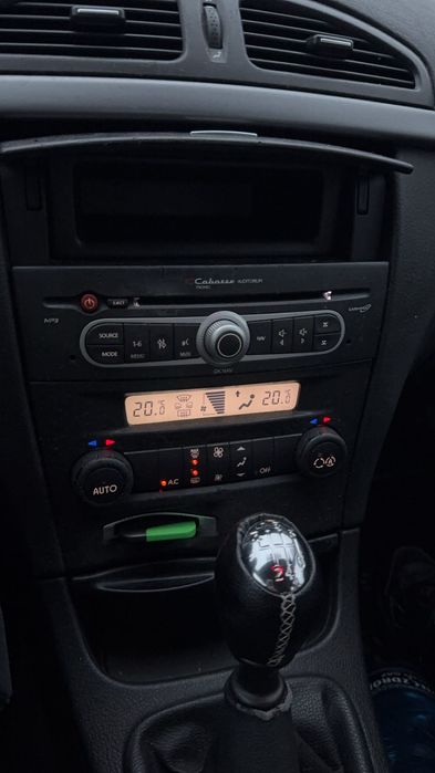 Renault laguna 2 czytaj opis