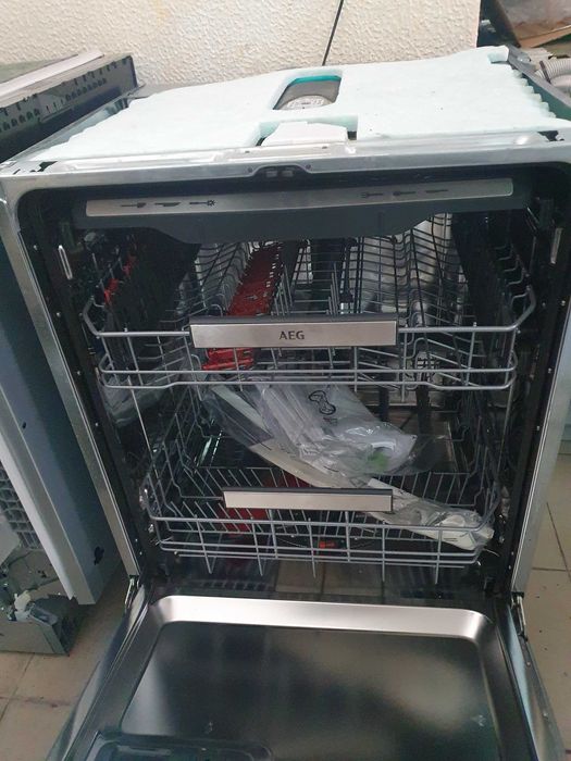 Maquina de lavar louça AEG ENCASTRE NOVO
