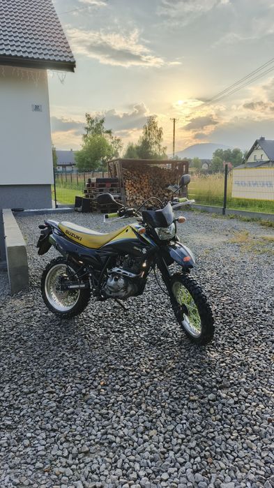 Suzuki dr 125 enduro