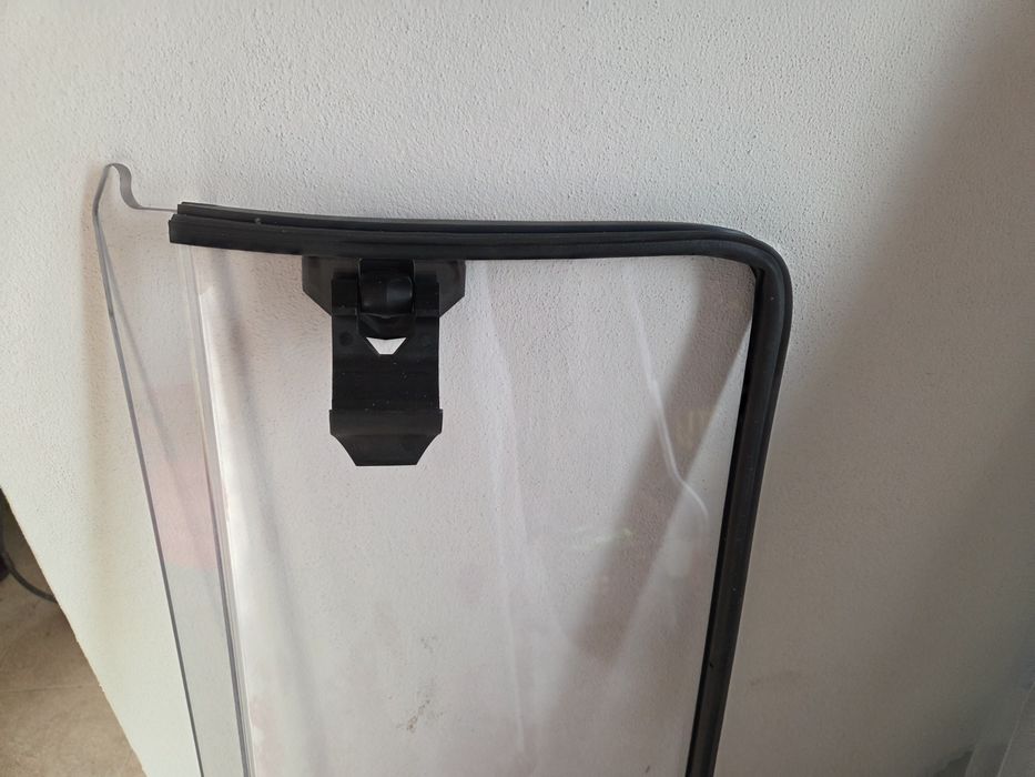 Vidro traseiro (ou painel traseiro/vidro de cabine) para um veículo Polaris