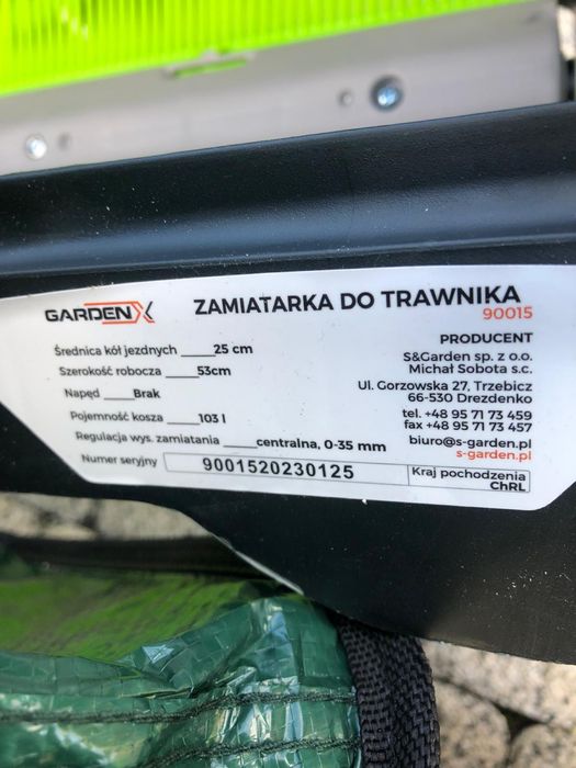 Zbieracz do liści nowy