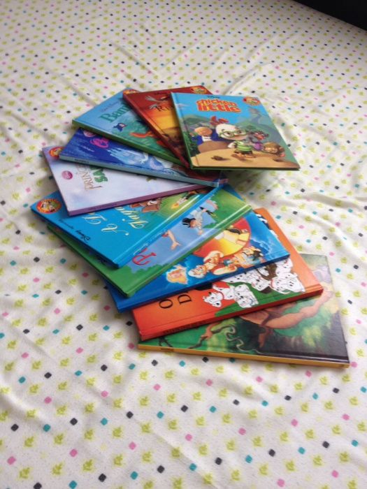 Colecção contos Disney 10 livros-estimados e venda só do conjunto