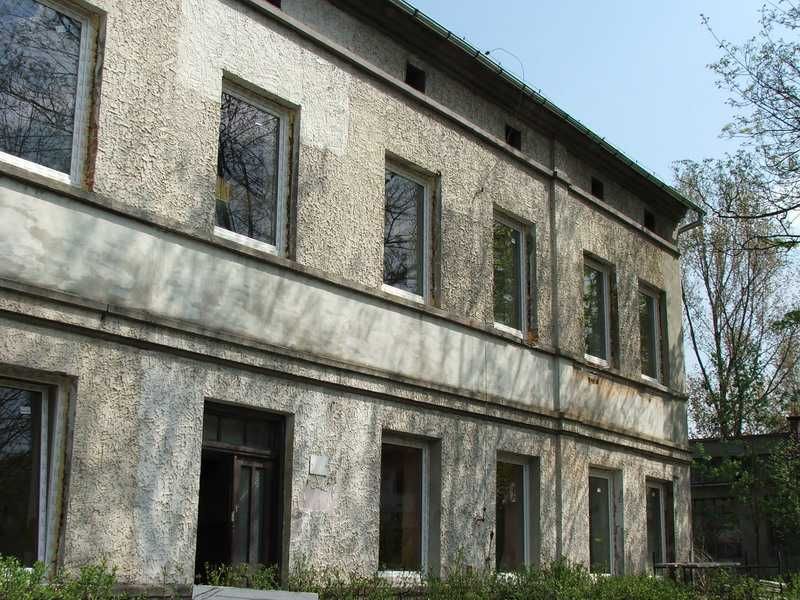 Na sprzedaż budynek pod inwestycję 542 m2, Wola Krzysztoporska