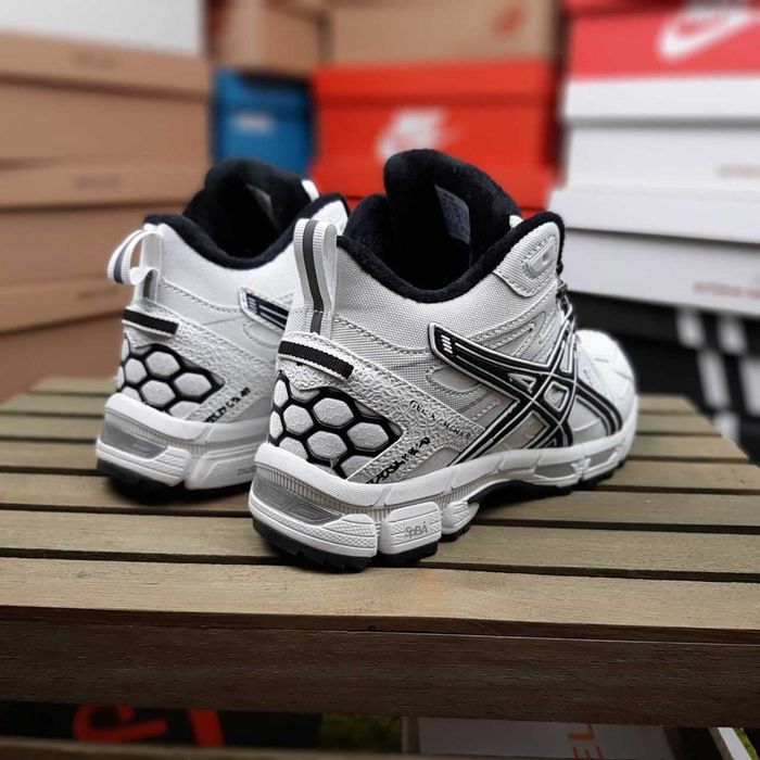 Asics Gel-Kahana 8 High женские зимние кроссовки / ботинки с мехом