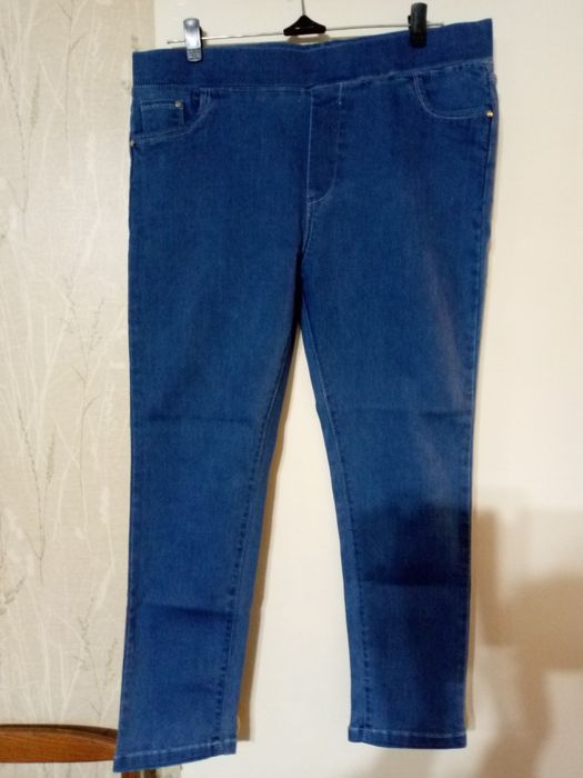 Джинси,джегинси на р.50-52