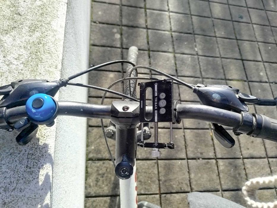 Bicicleta usada. Está em muito bom estado.