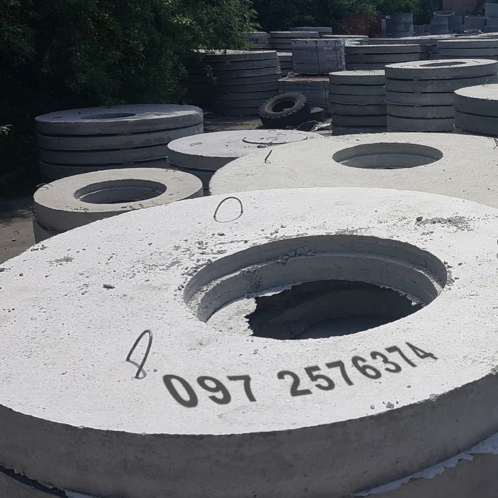 Кольца бетонные , днища для канализации Кільця бетонні