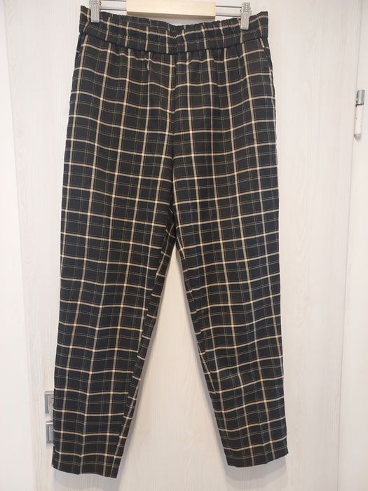 Spodnie  Reserved r. 40