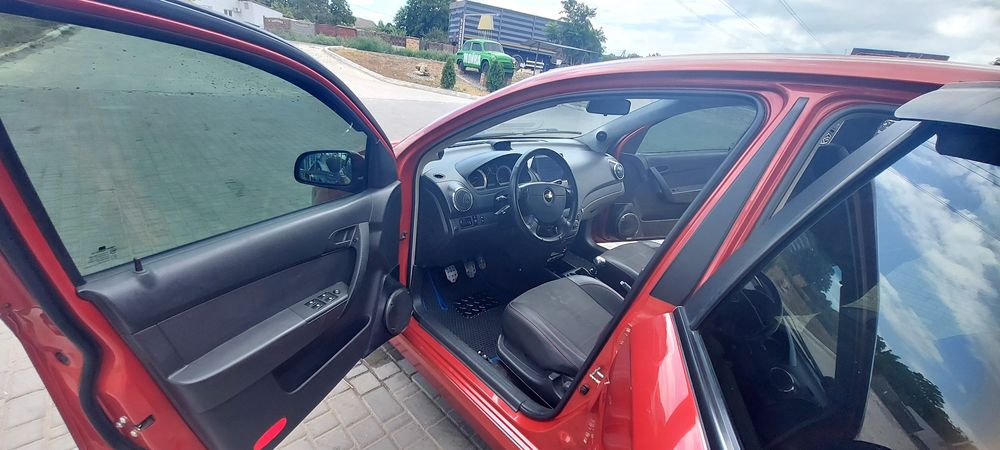 Продам Шевроле  Chevrolet Aveo  t 250