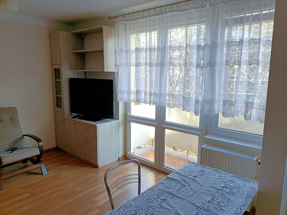 Kawalerka 36 m² na wynajem | 2. piętro | parking za szlabanem